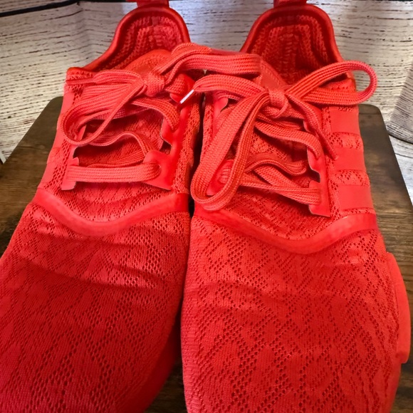 Adidas Ladies NMD Sneakers Size 7 - Picture 3 of 3